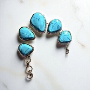 Turquoise Color Large Size Stones Metallic Bracelet Size 6.5" w/extender 2"